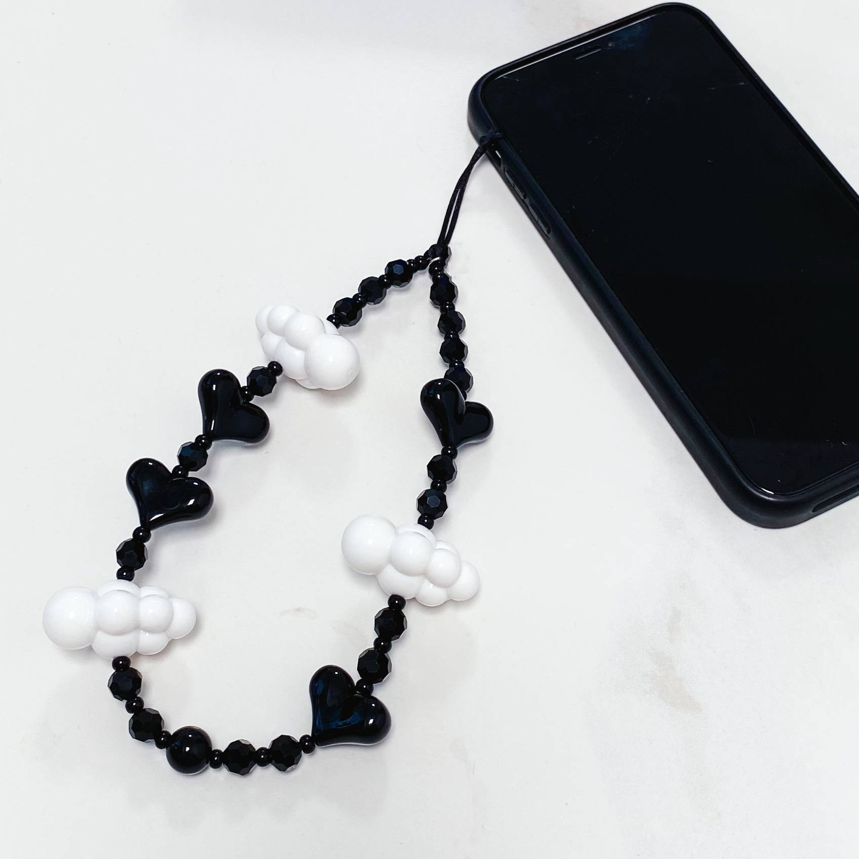 KKBEAD Dark Heart Phone Charm  - Phone Accessories Crochet recension och pris